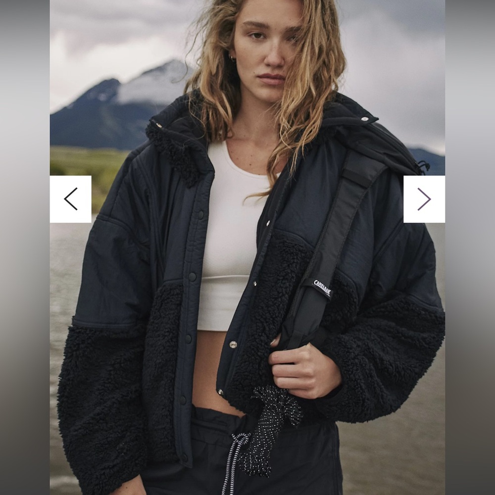 Free people movement adventure awaits fleece, BNWT, size med - Picture 4 of 9